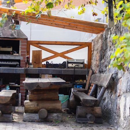 גוזד מרטולז'ק Apartma In Bungalov Jezerci מראה חיצוני תמונה