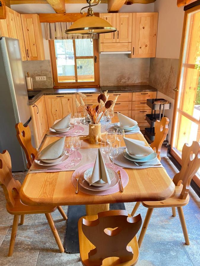 גוזד מרטולז'ק Apartma In Bungalov Jezerci מראה חיצוני תמונה