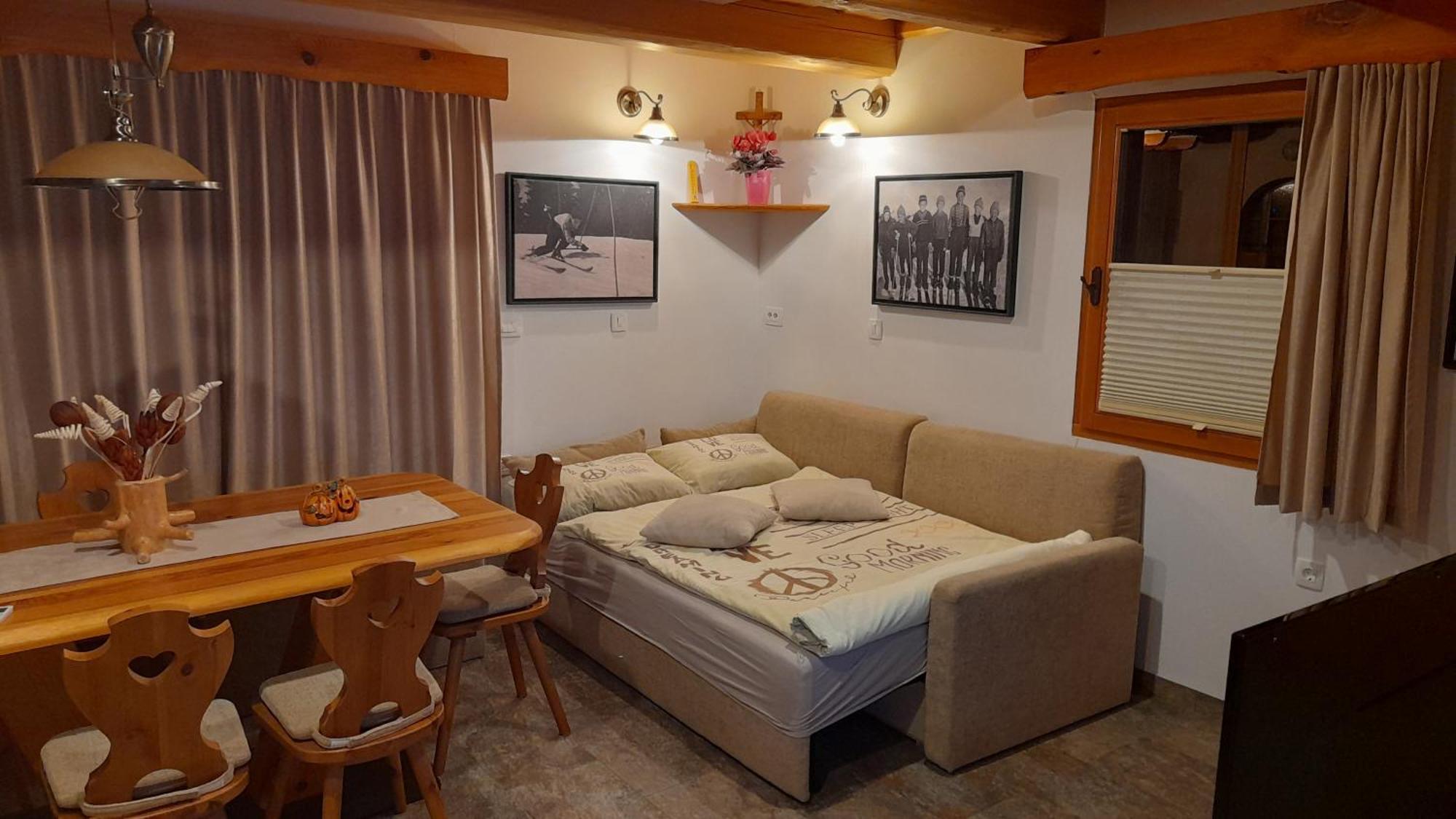 גוזד מרטולז'ק Apartma In Bungalov Jezerci מראה חיצוני תמונה