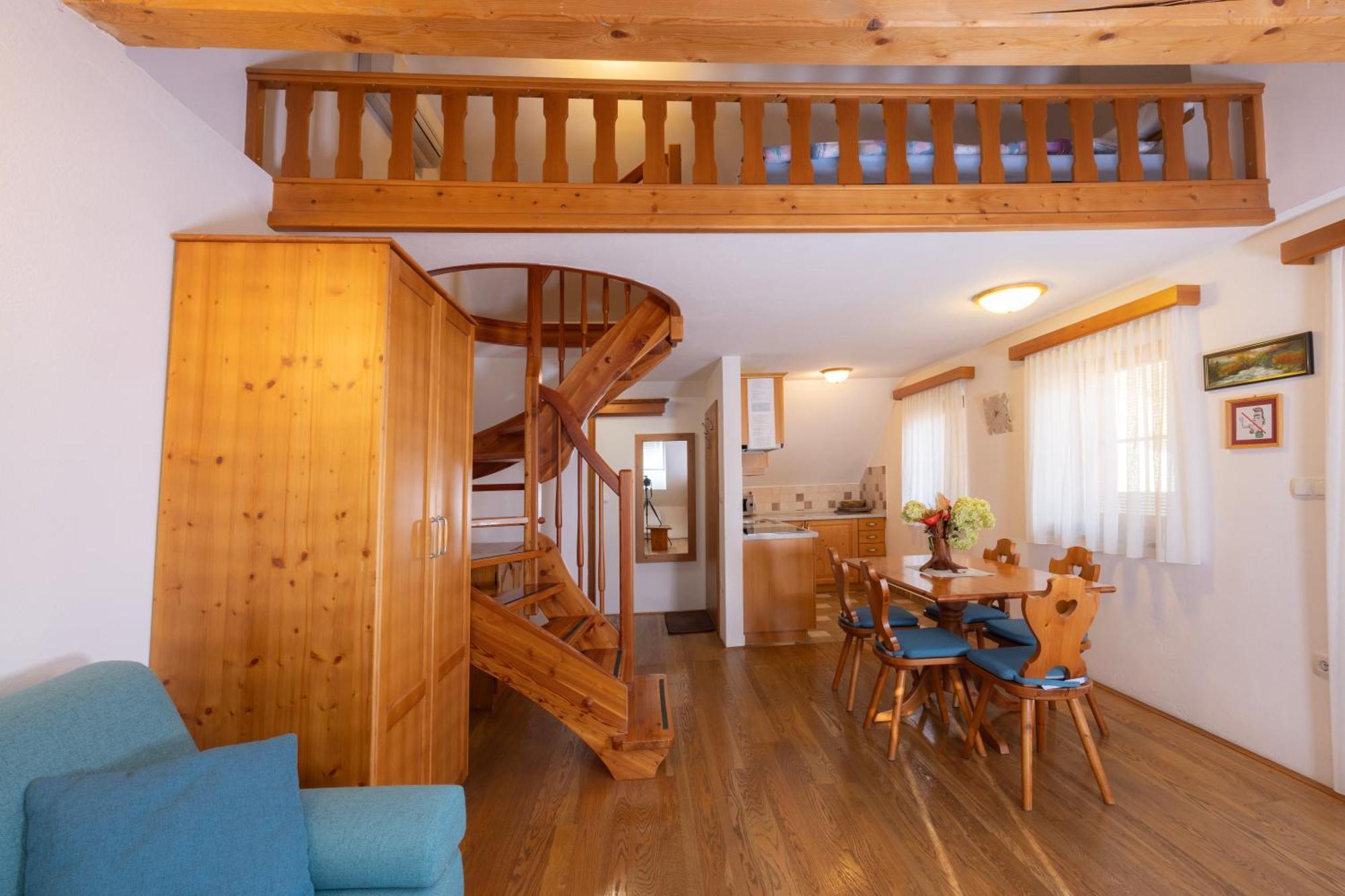 גוזד מרטולז'ק Apartma In Bungalov Jezerci מראה חיצוני תמונה